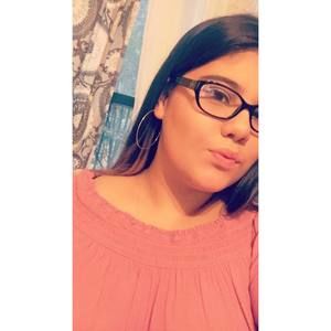 Meet your Posher, Leslie